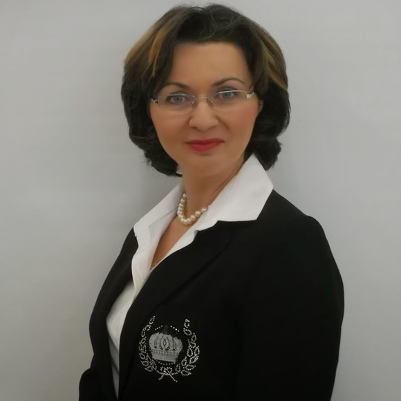 Meet your Posher, Gabriella - Picture 1 of 1
